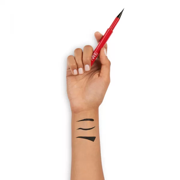 Climax Waterproof Liquid Eyeliner - Image 5